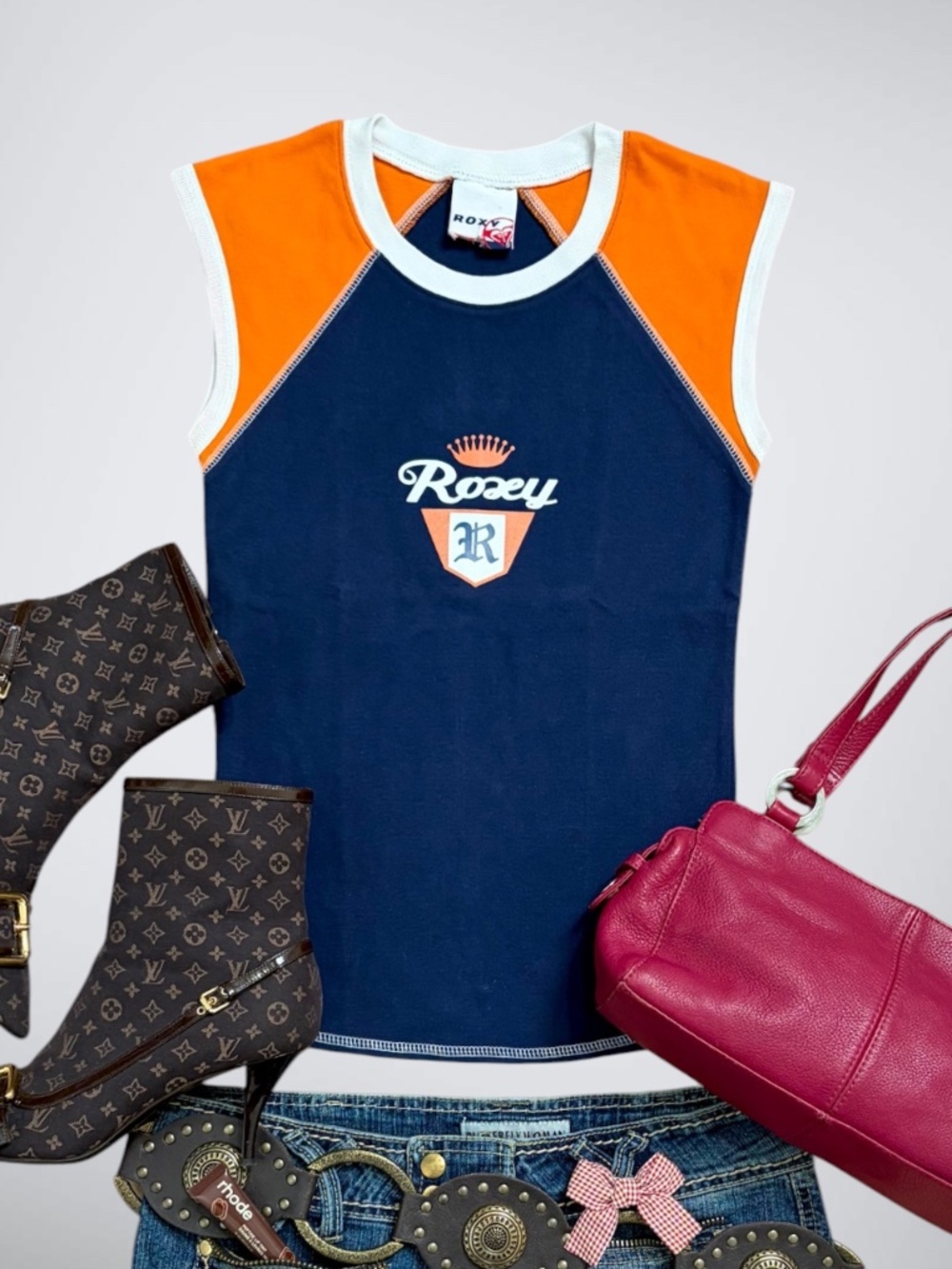 VTG Y2k Roxy Navy Blue & Orange Graphic Raglan Baby Tee
